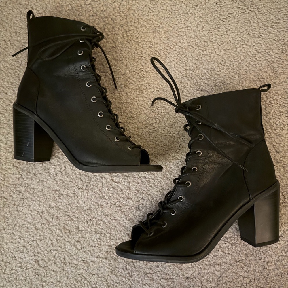 NWOT! Black Peep Toe Lace-Up Ankle Boots